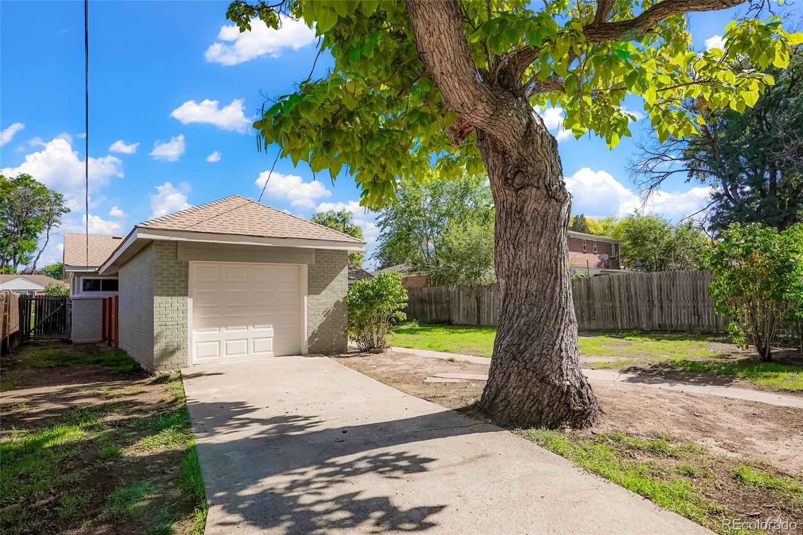 MLS Image #20 for 3301  bellaire street,denver, Colorado