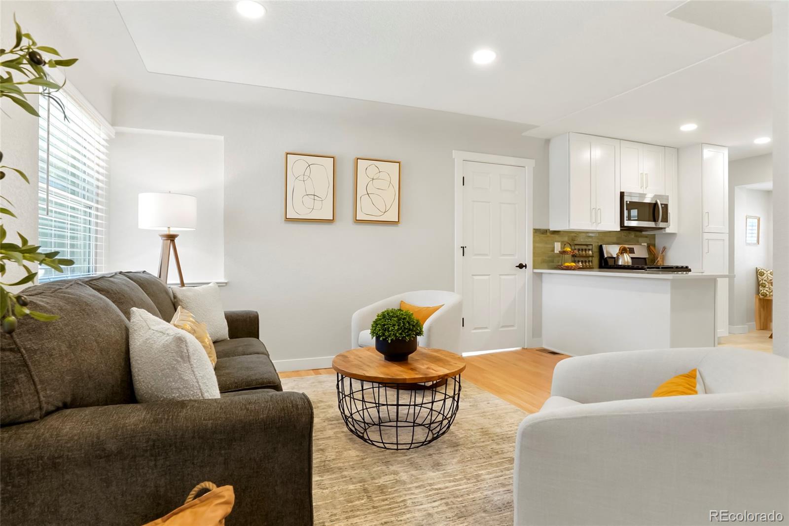 MLS Image #7 for 3301  bellaire street,denver, Colorado