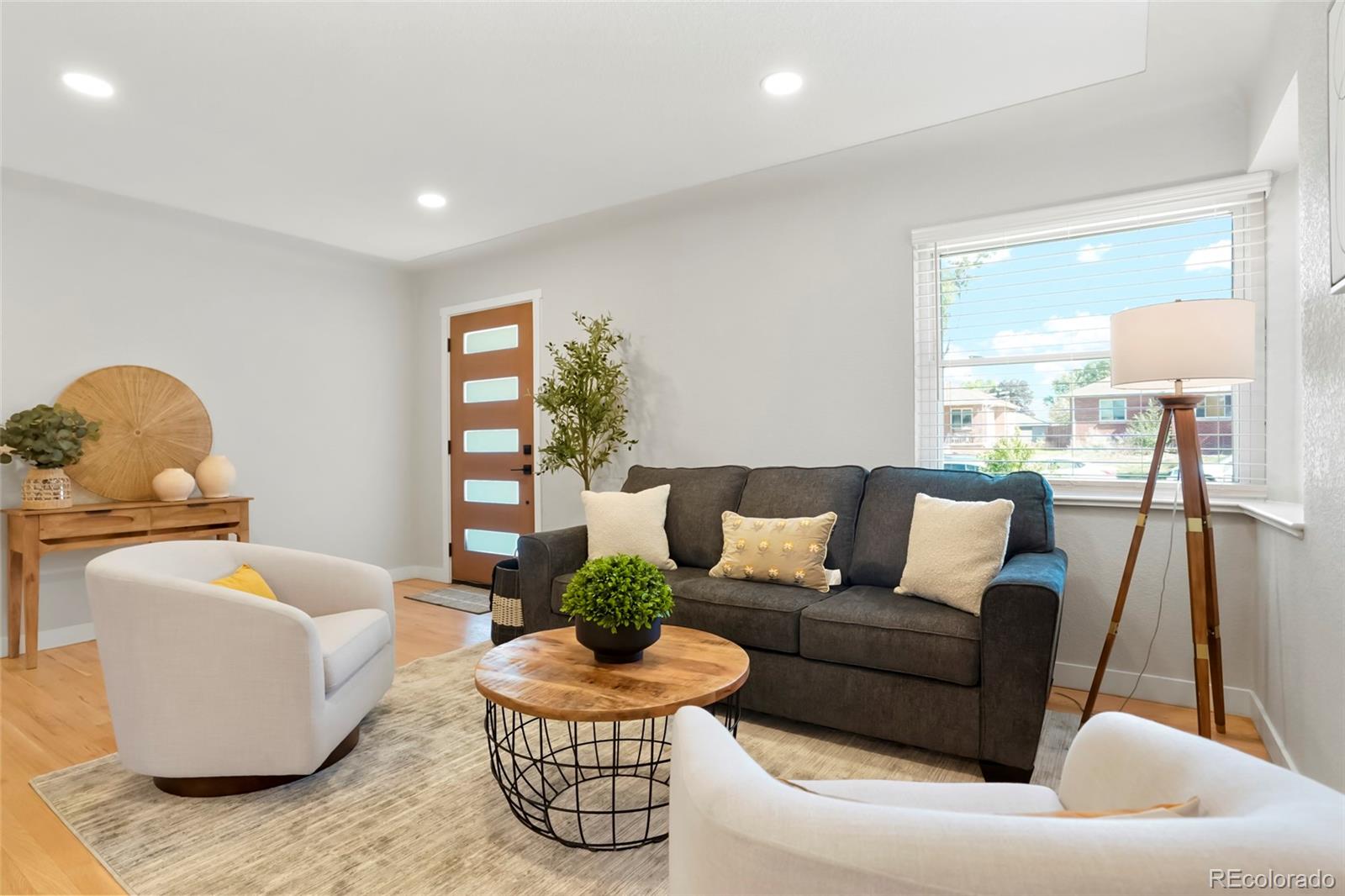 MLS Image #8 for 3301  bellaire street,denver, Colorado