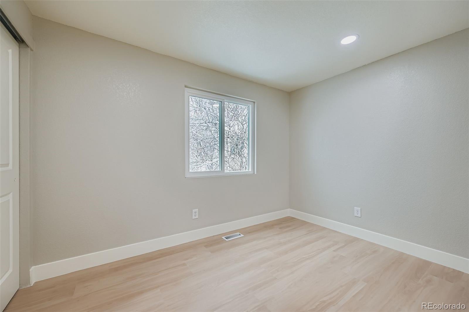 MLS Image #22 for 19872 e stanford avenue,centennial, Colorado