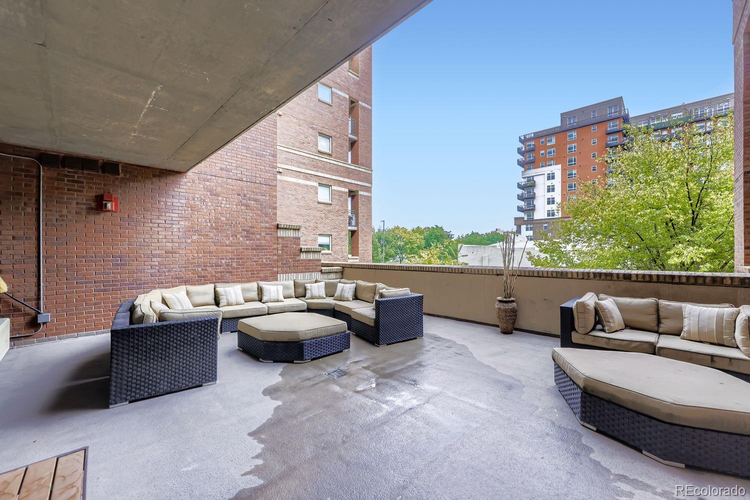 MLS Image #24 for 1975 n grant street 827,denver, Colorado