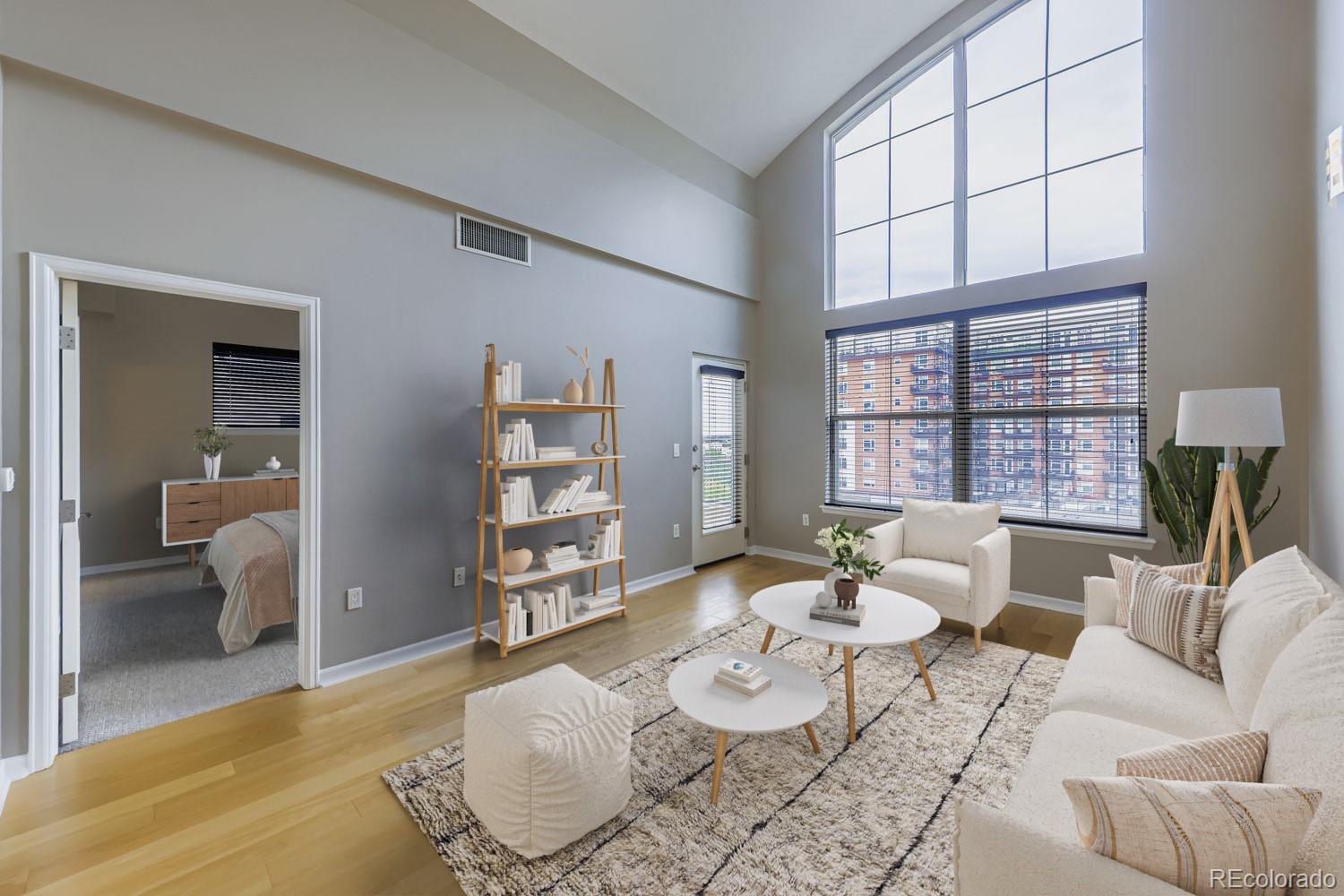 MLS Image #5 for 1975 n grant street 827,denver, Colorado