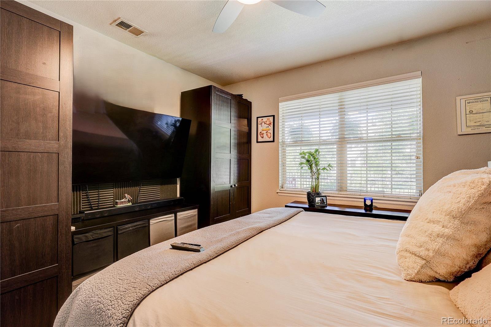 MLS Image #11 for 7400 e 8th avenue 11,denver, Colorado