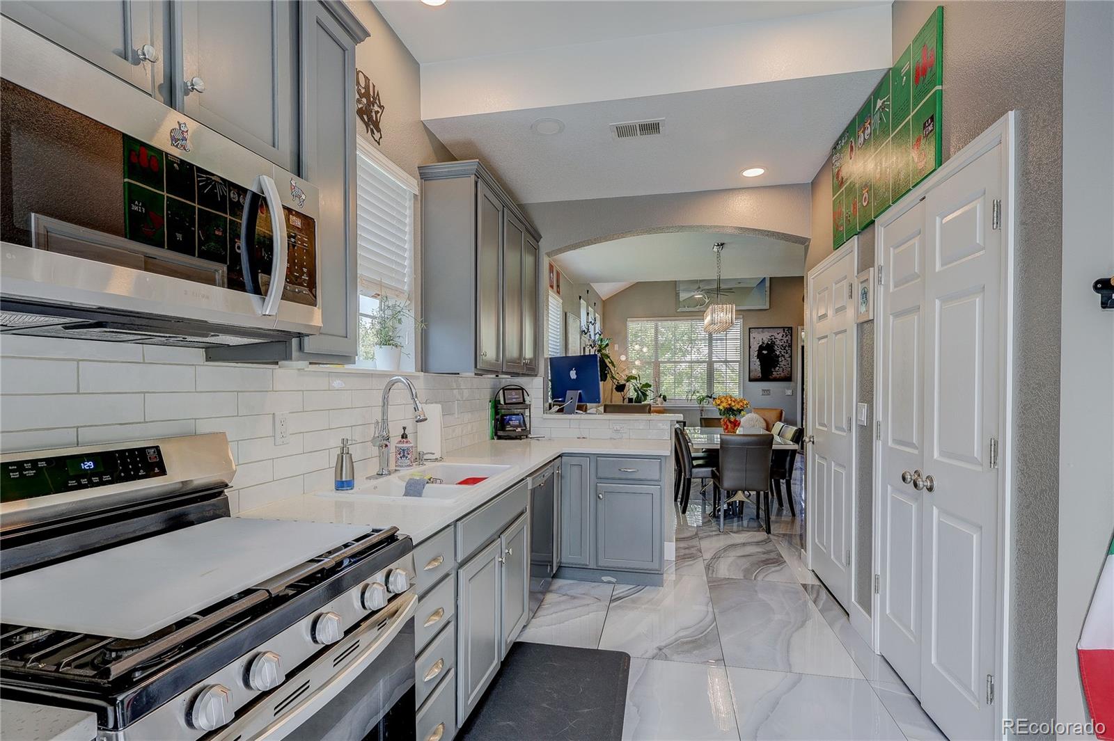 MLS Image #8 for 7400 e 8th avenue 11,denver, Colorado