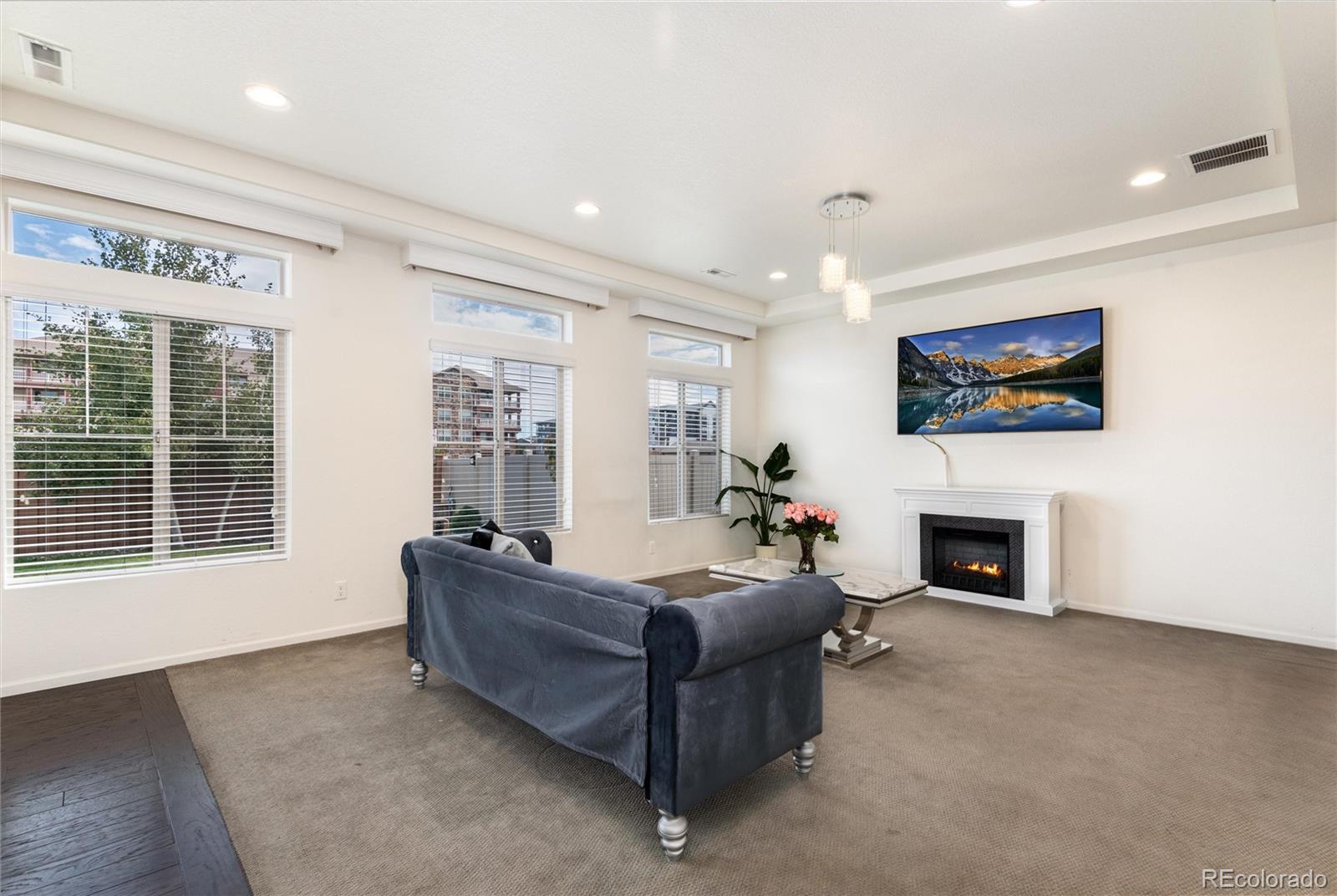 MLS Image #7 for 18295 e 52nd place,denver, Colorado