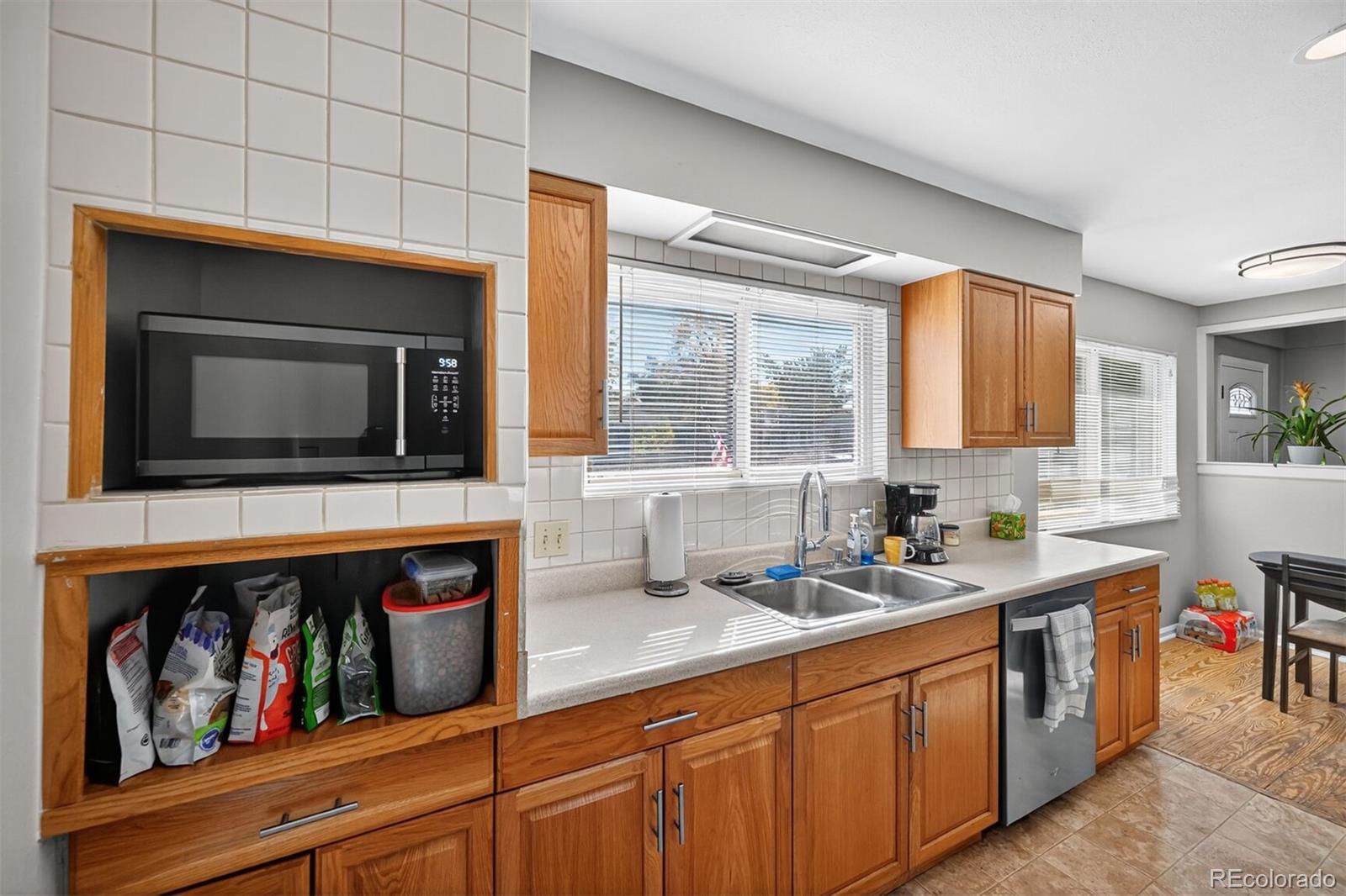 MLS Image #9 for 4127 s logan street,englewood, Colorado