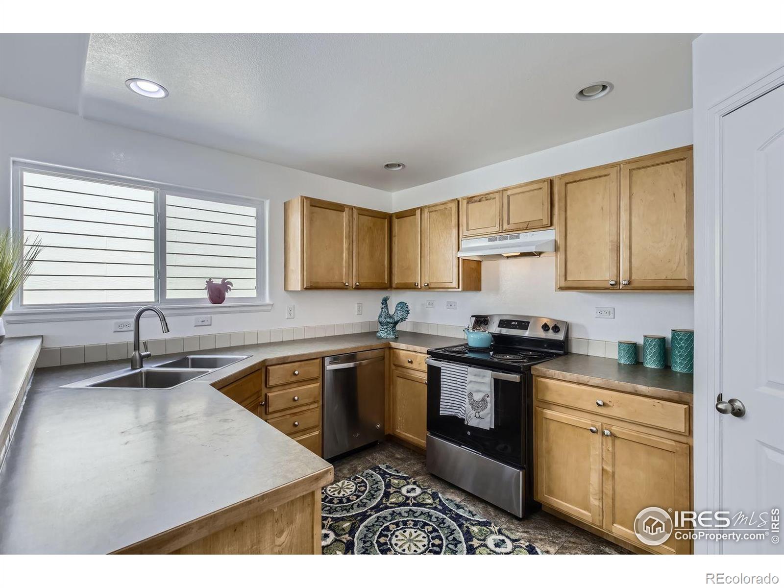MLS Image #2 for 2220  woodbury lane,fort collins, Colorado
