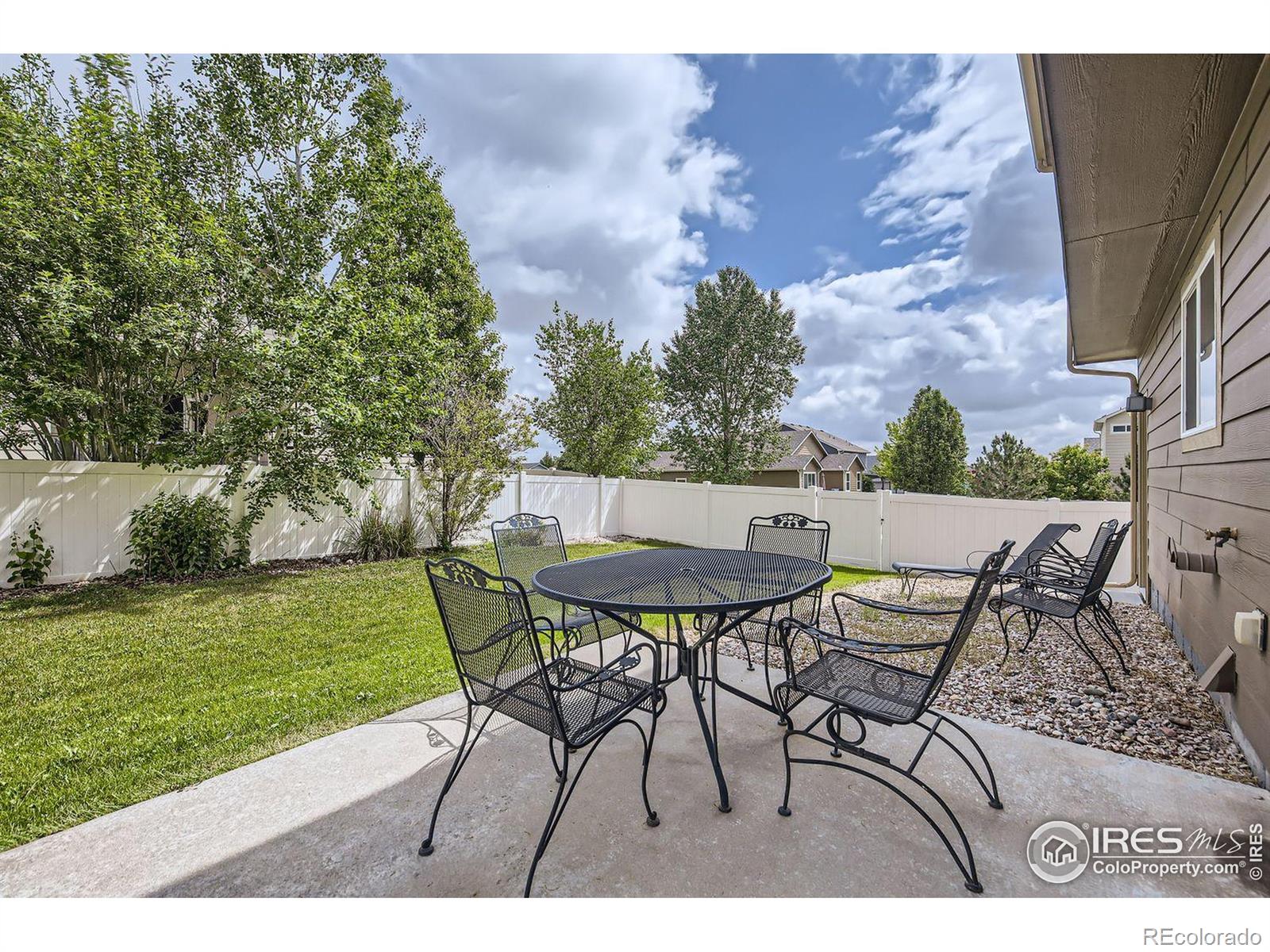 MLS Image #3 for 2220  woodbury lane,fort collins, Colorado