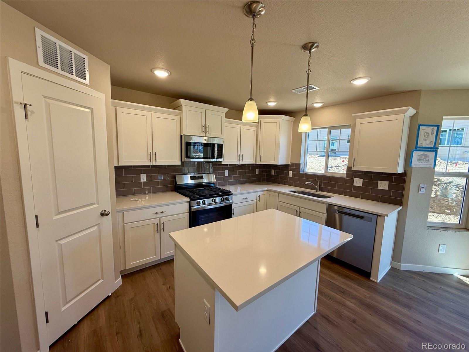 MLS Image #1 for 726 n carrie court,watkins, Colorado