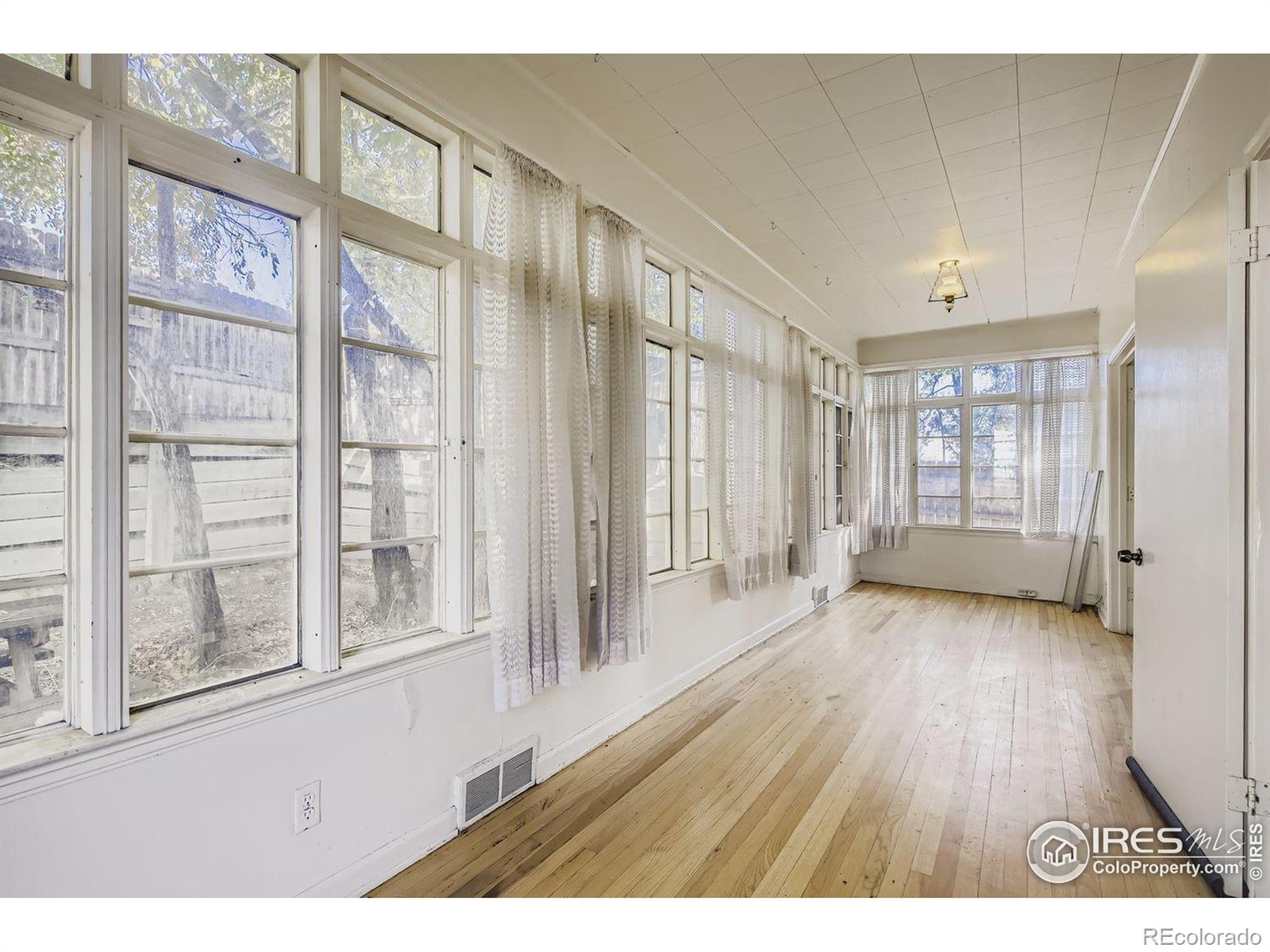 MLS Image #12 for 715  hover street,longmont, Colorado