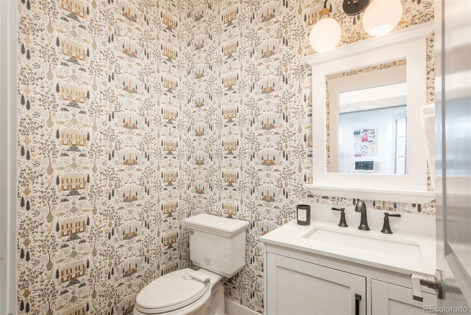 MLS Image #18 for 8748 e 54th place,denver, Colorado