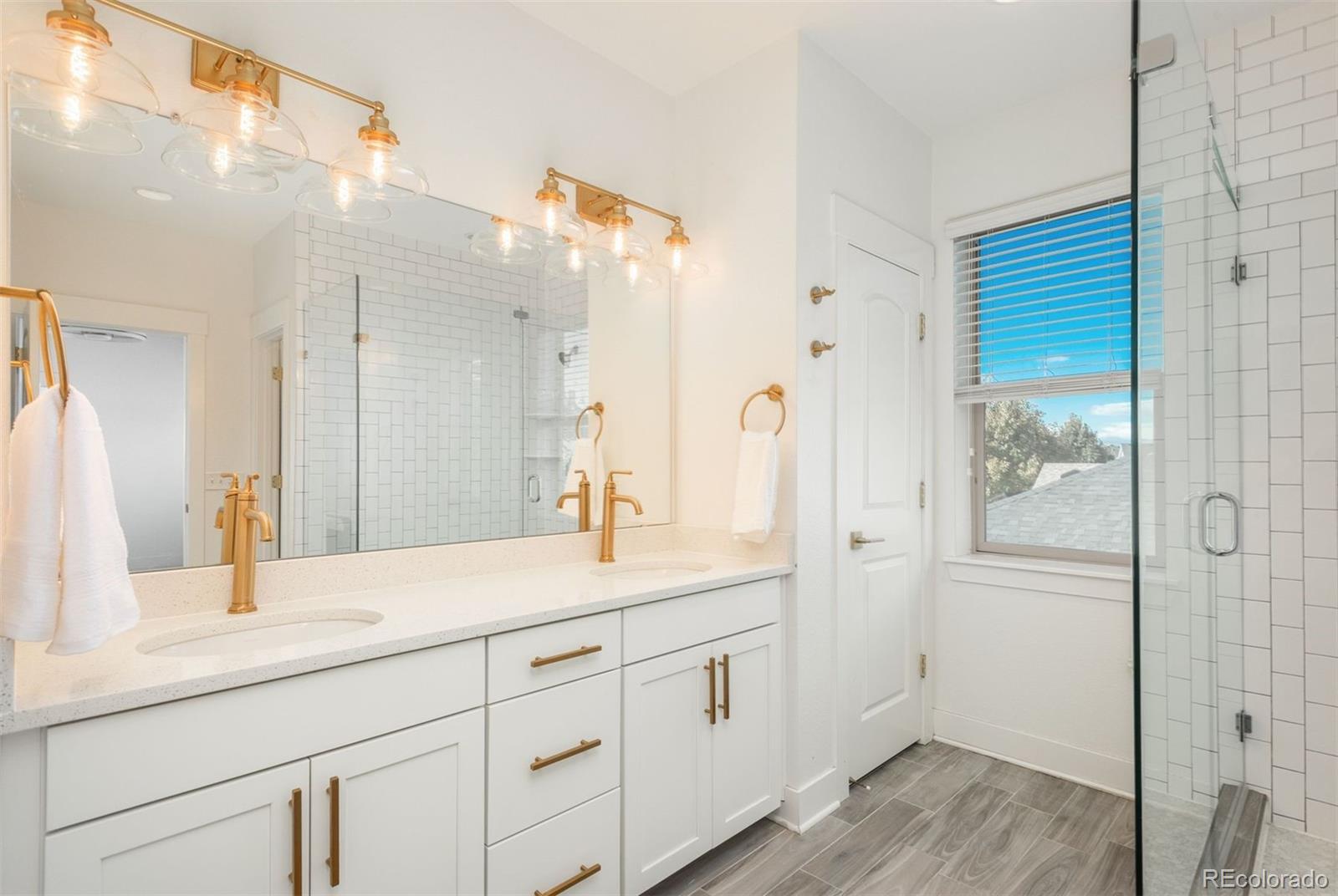 MLS Image #22 for 8748 e 54th place,denver, Colorado