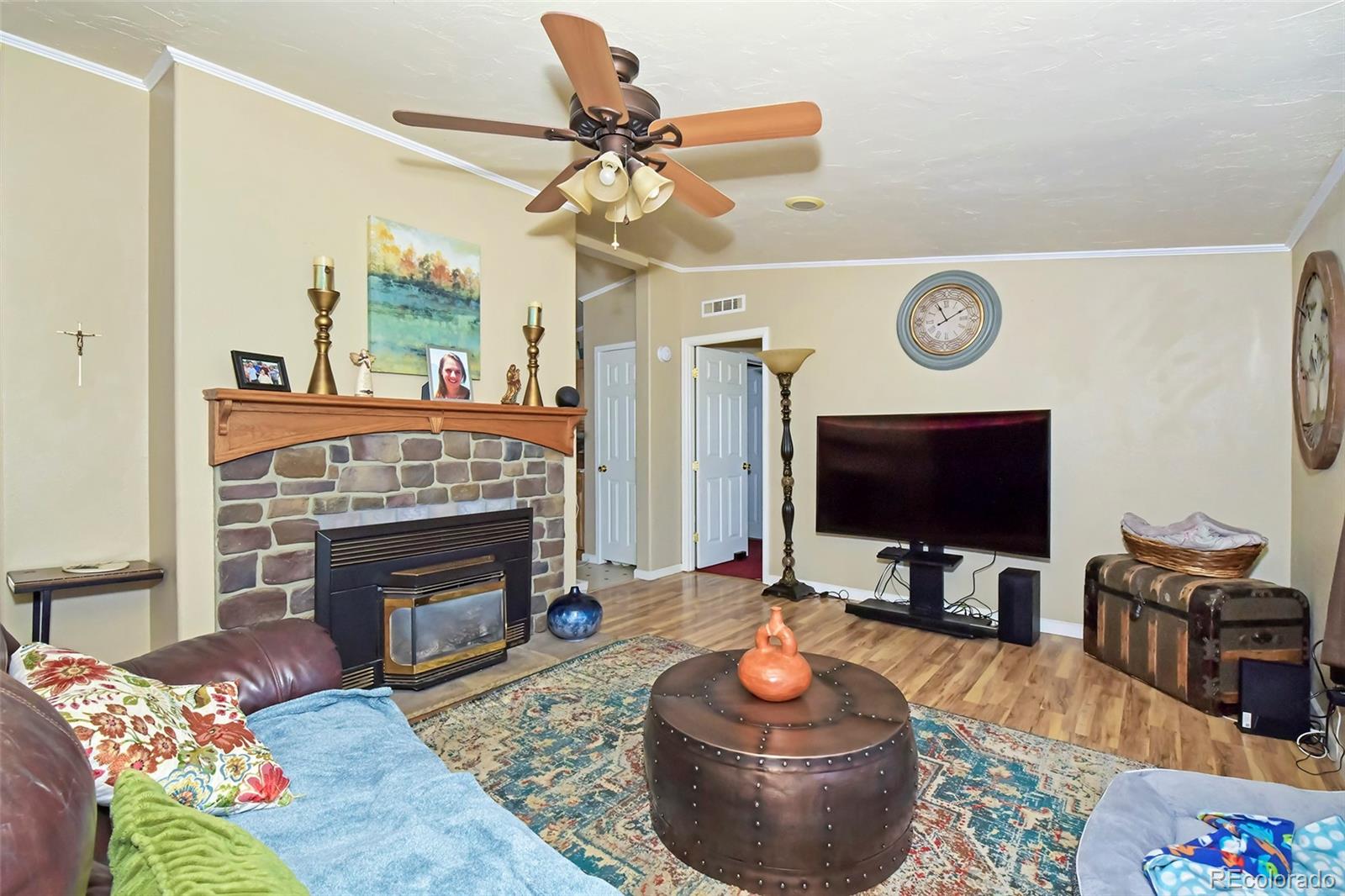 MLS Image #12 for 44  southpark road,florissant, Colorado