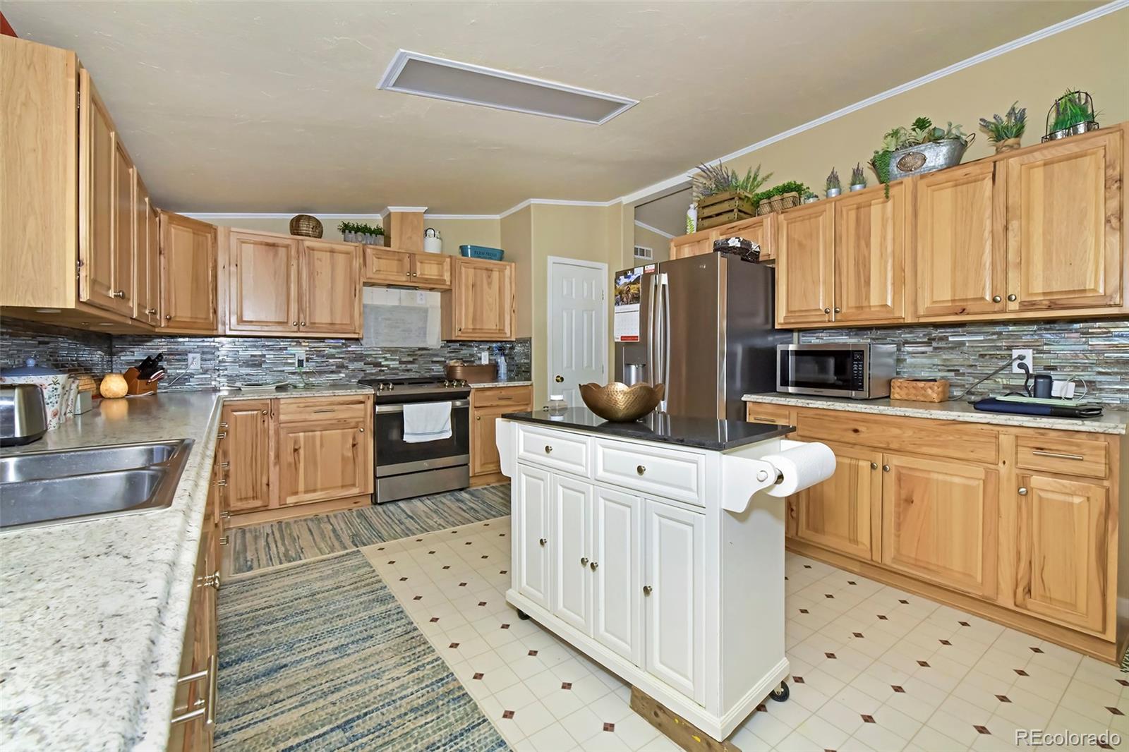 MLS Image #20 for 44  southpark road,florissant, Colorado