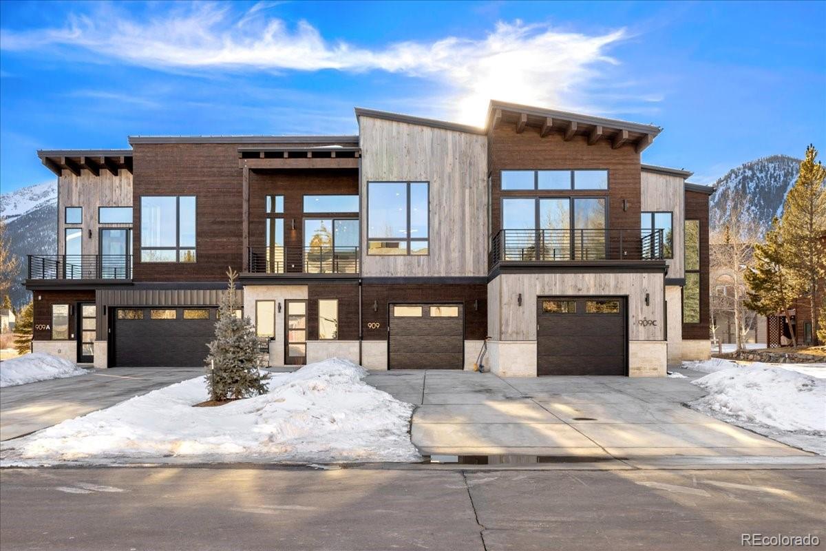 MLS Image #1 for 909  lakepoint circle,frisco, Colorado
