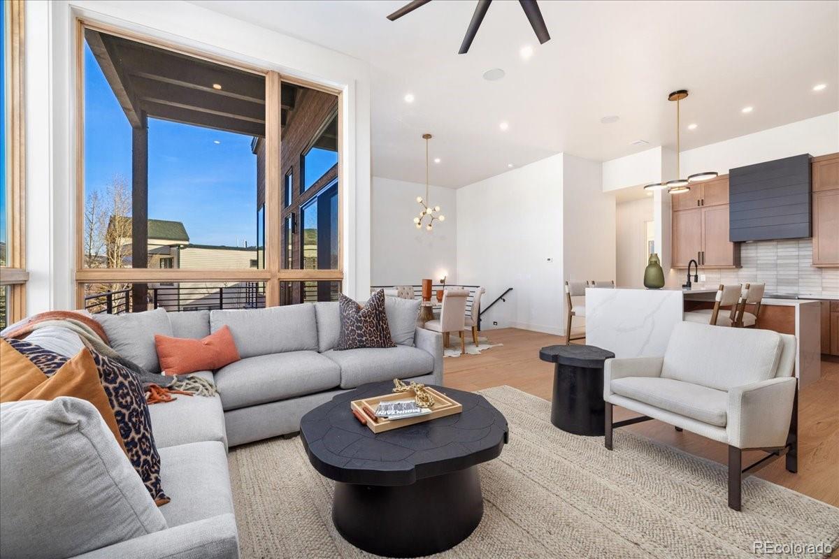 MLS Image #7 for 909  lakepoint circle,frisco, Colorado