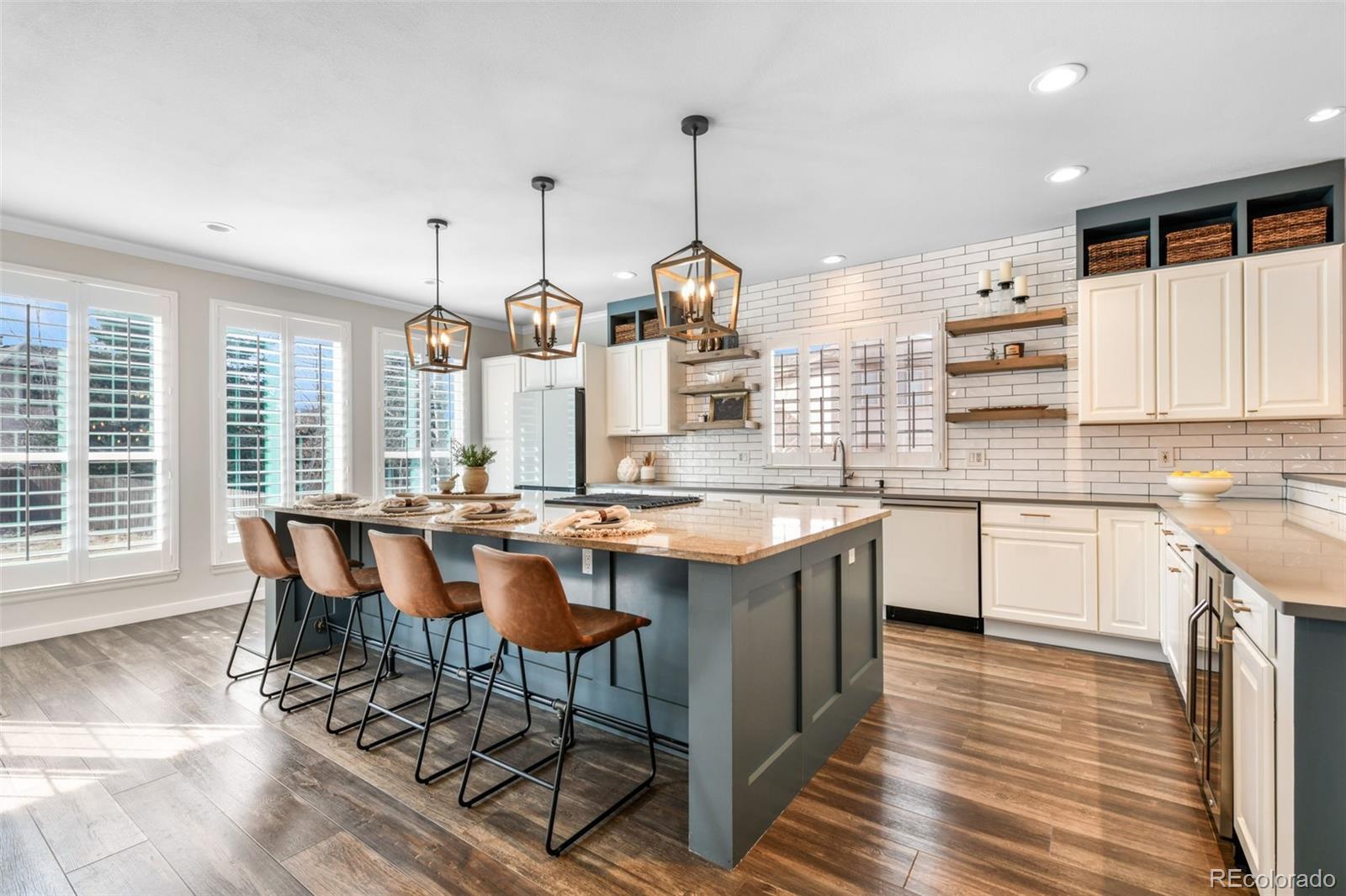 MLS Image #7 for 3215  hollycrest drive,colorado springs, Colorado