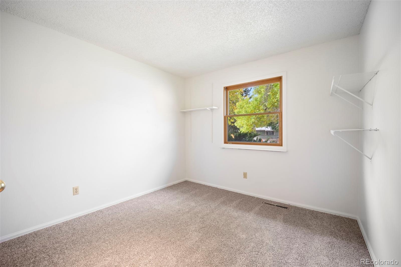 MLS Image #11 for 4615 n enchanted circle,colorado springs, Colorado