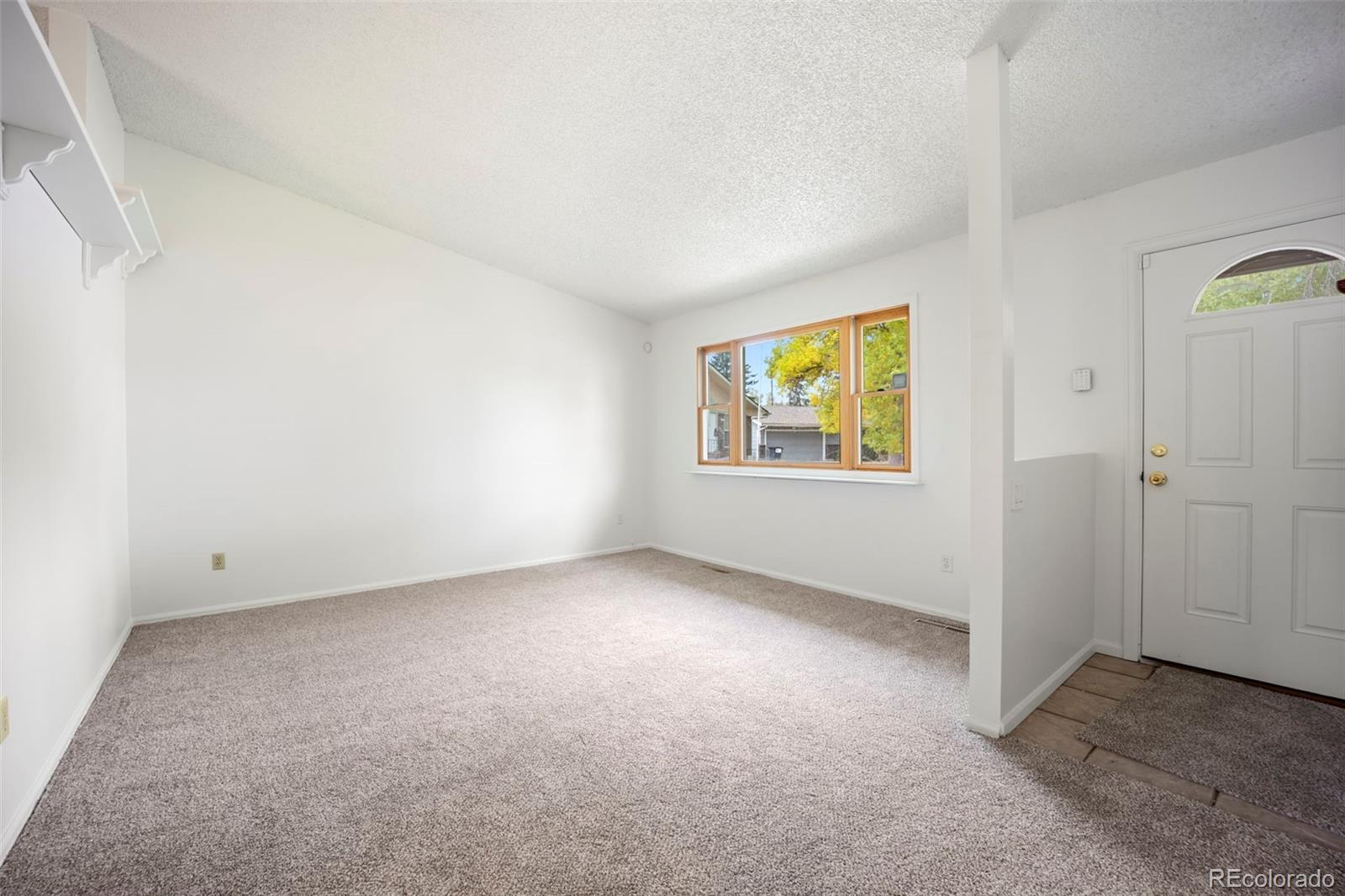 MLS Image #3 for 4615 n enchanted circle,colorado springs, Colorado