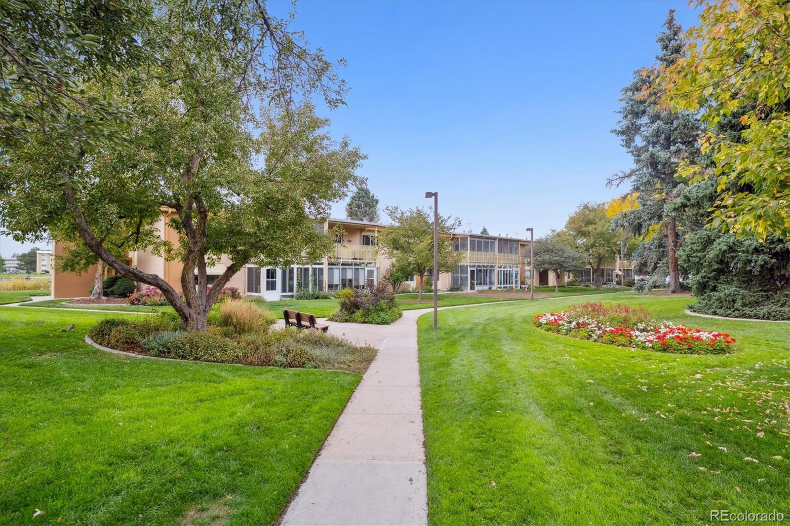 MLS Image #16 for 675 s clinton street 4b,denver, Colorado