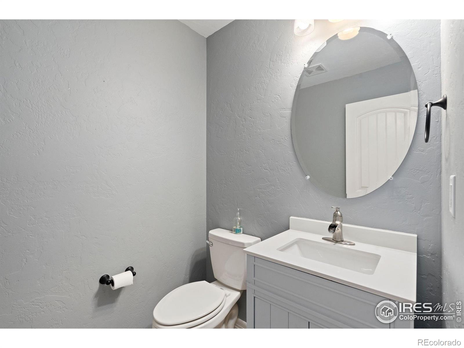 MLS Image #37 for 685  biscayne court,berthoud, Colorado
