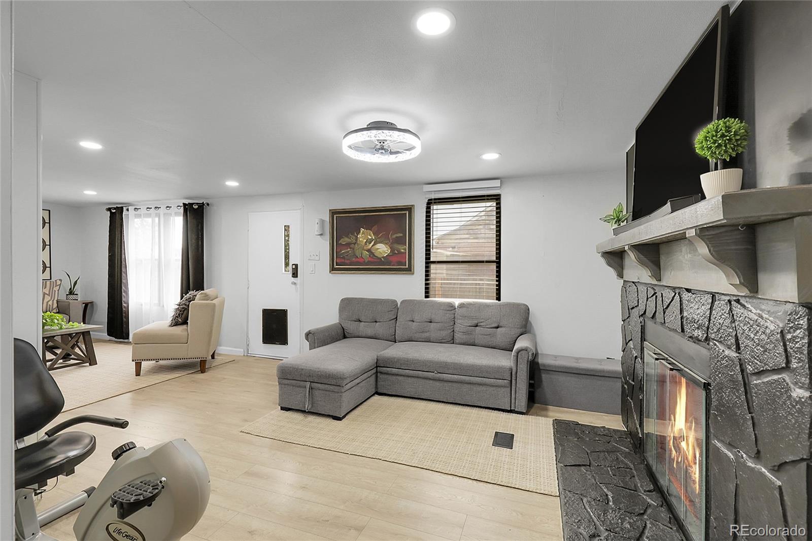 MLS Image #14 for 371 s main st ,byers, Colorado