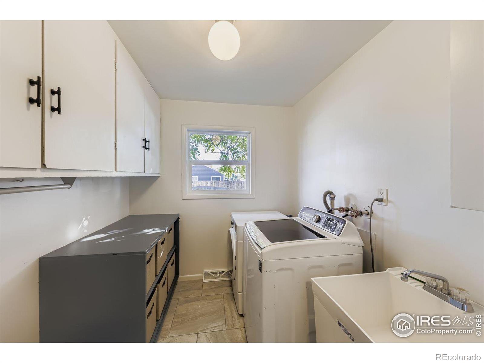 MLS Image #18 for 1700 w stoll place,denver, Colorado