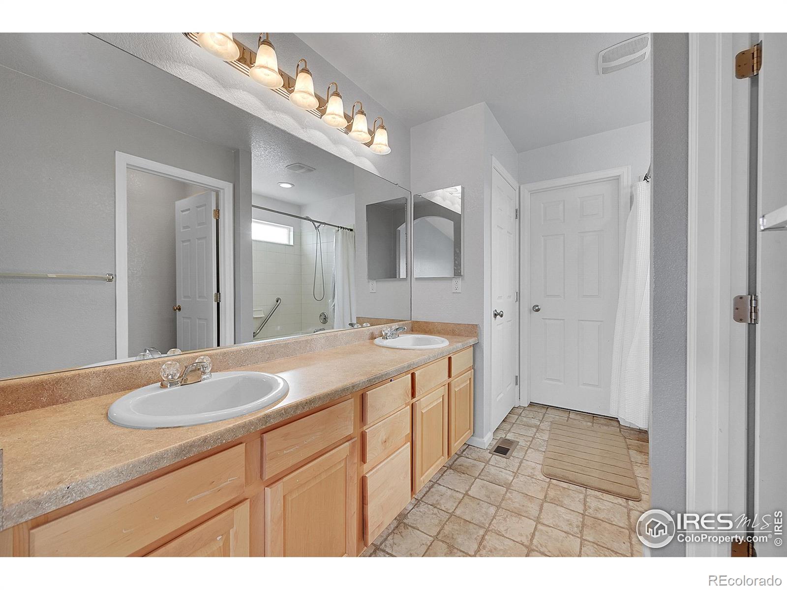 MLS Image #17 for 5727  hickory circle,frederick, Colorado
