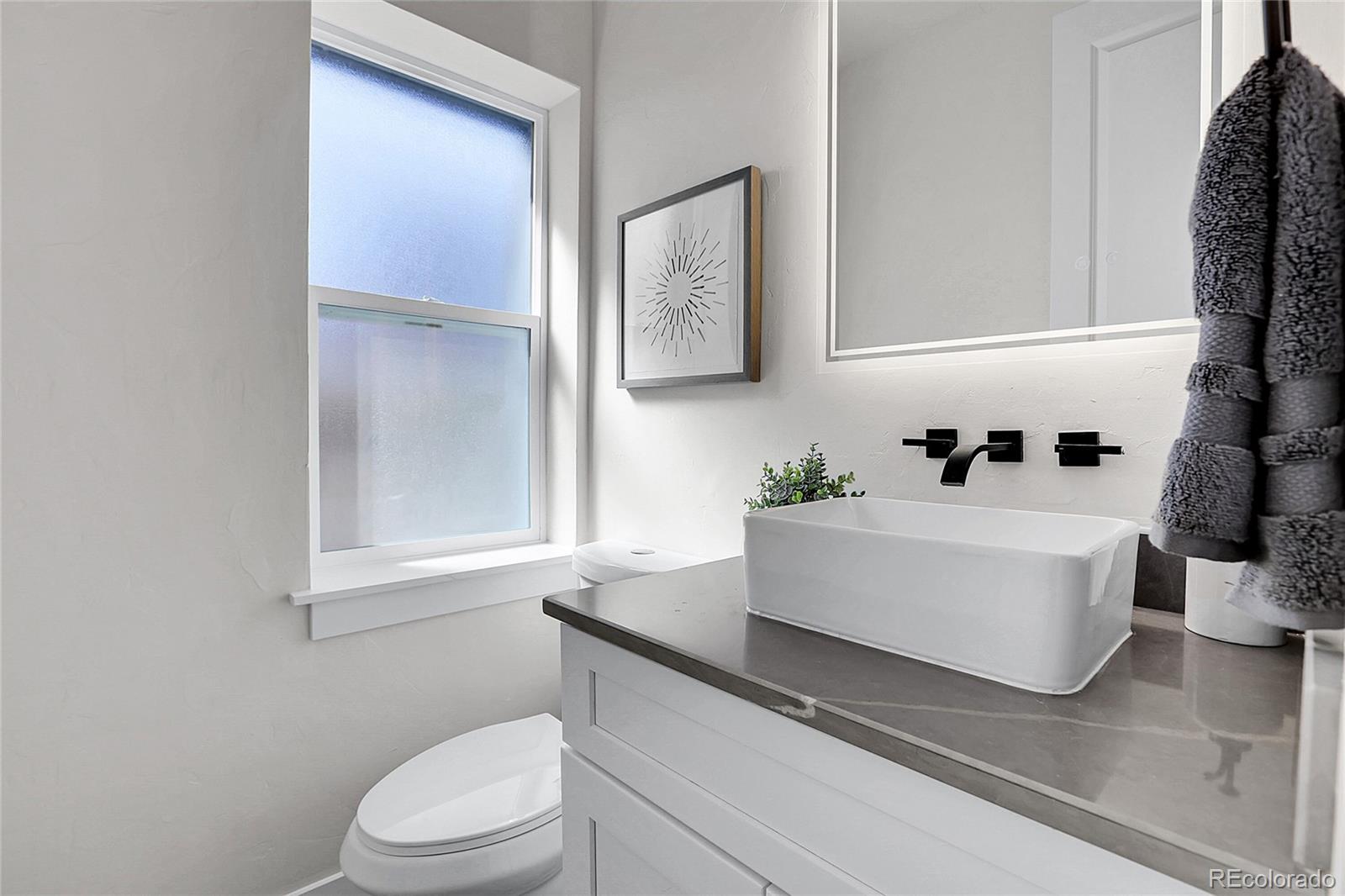 MLS Image #18 for 2827  bellaire street,denver, Colorado