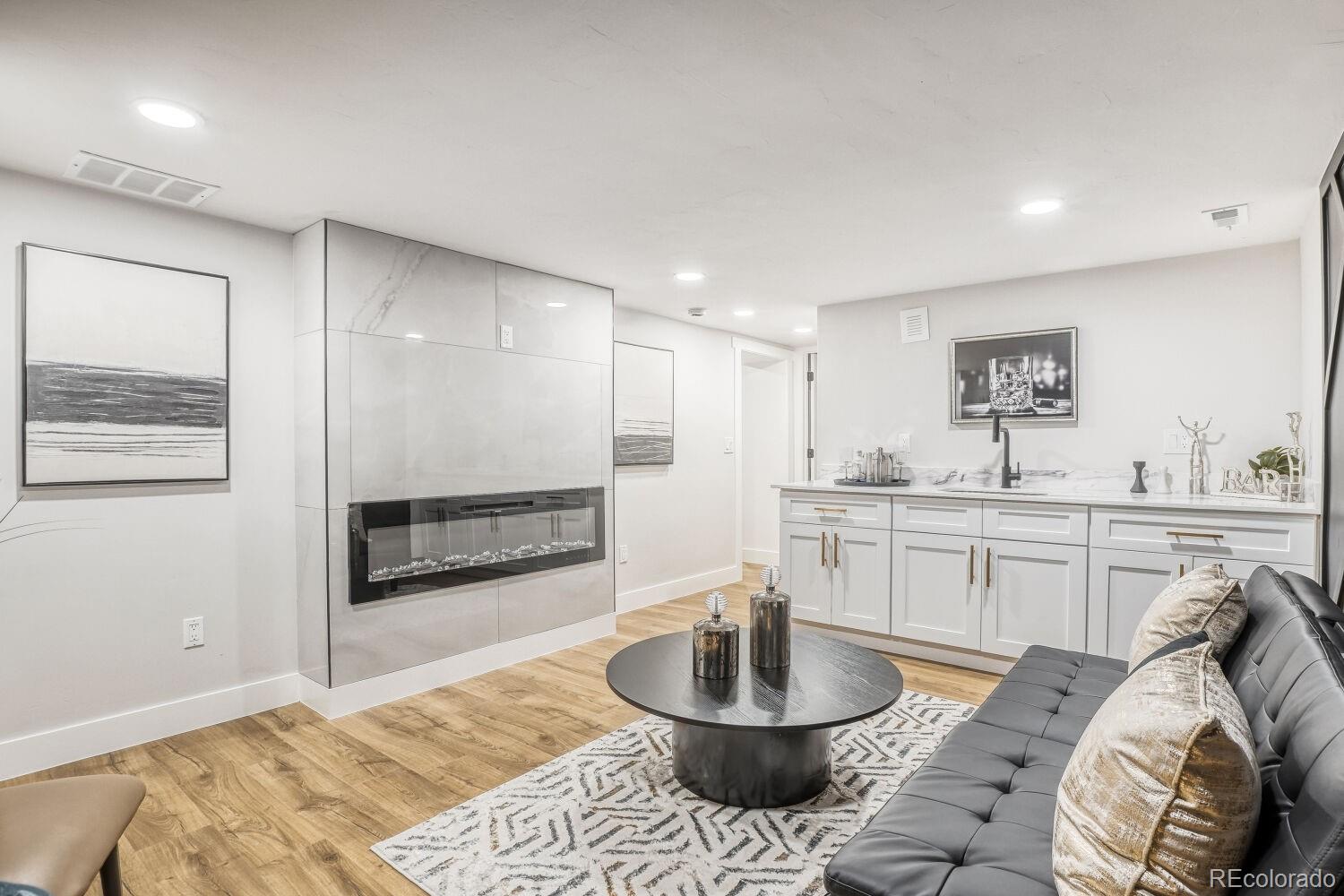MLS Image #20 for 2827  bellaire street,denver, Colorado