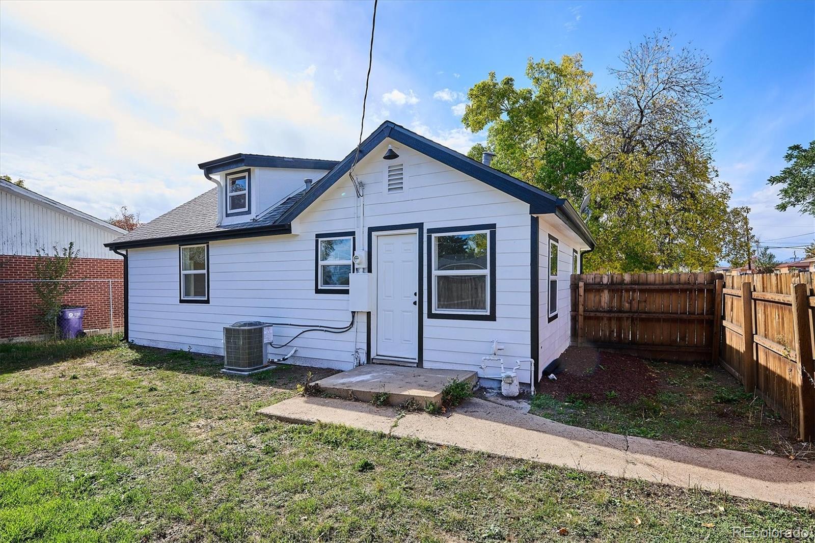 MLS Image #19 for 352 s stuart street,denver, Colorado