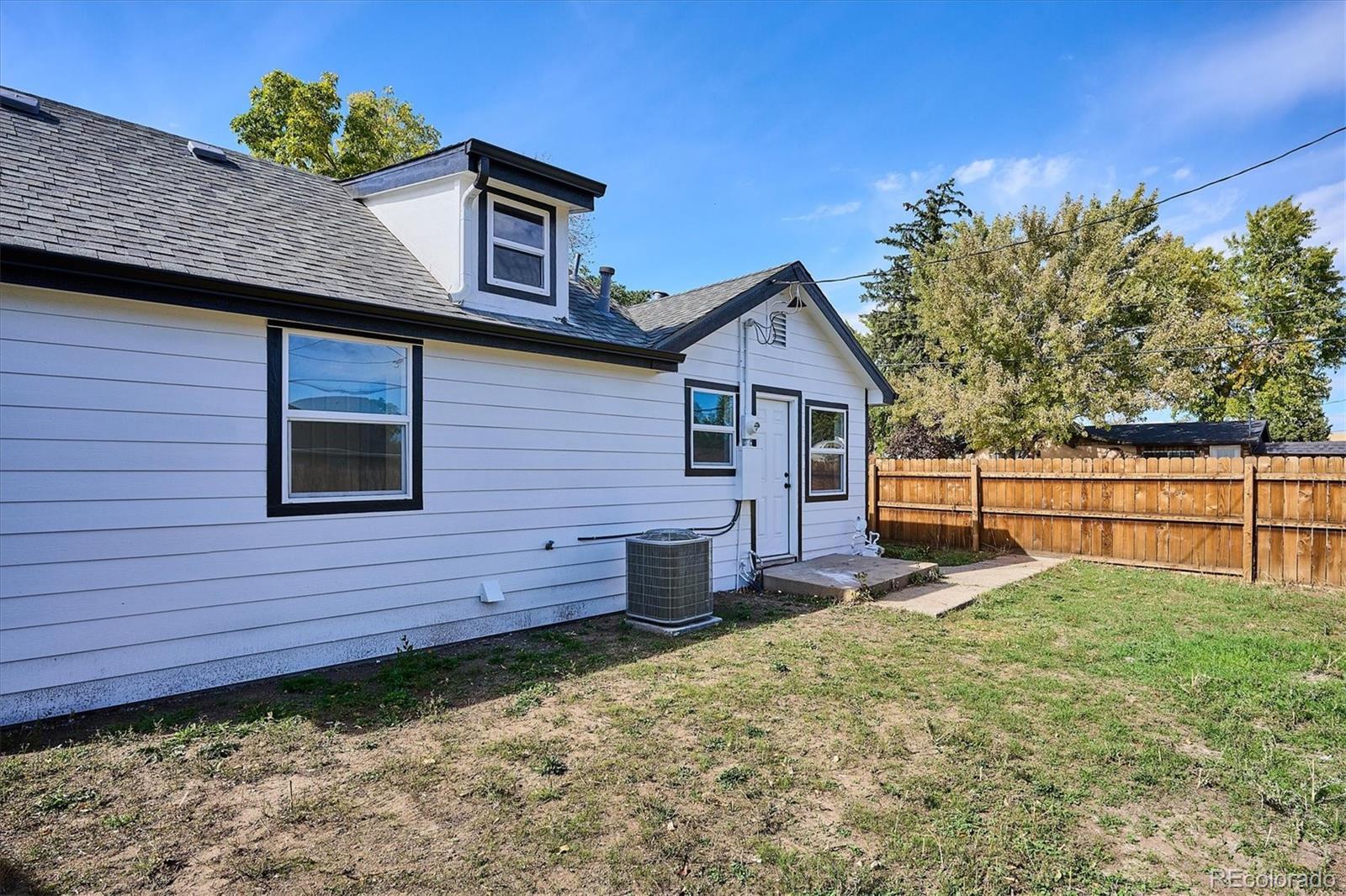 MLS Image #20 for 352 s stuart street,denver, Colorado