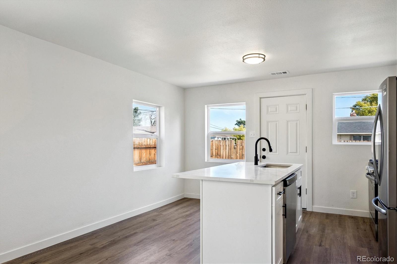 MLS Image #4 for 352 s stuart street,denver, Colorado