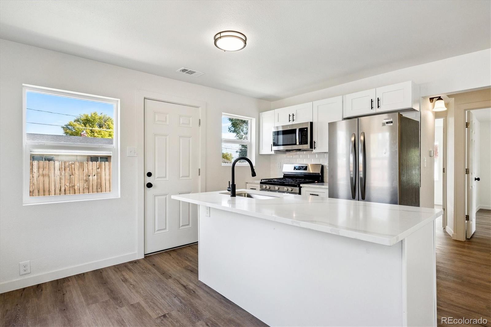 MLS Image #8 for 352 s stuart street,denver, Colorado