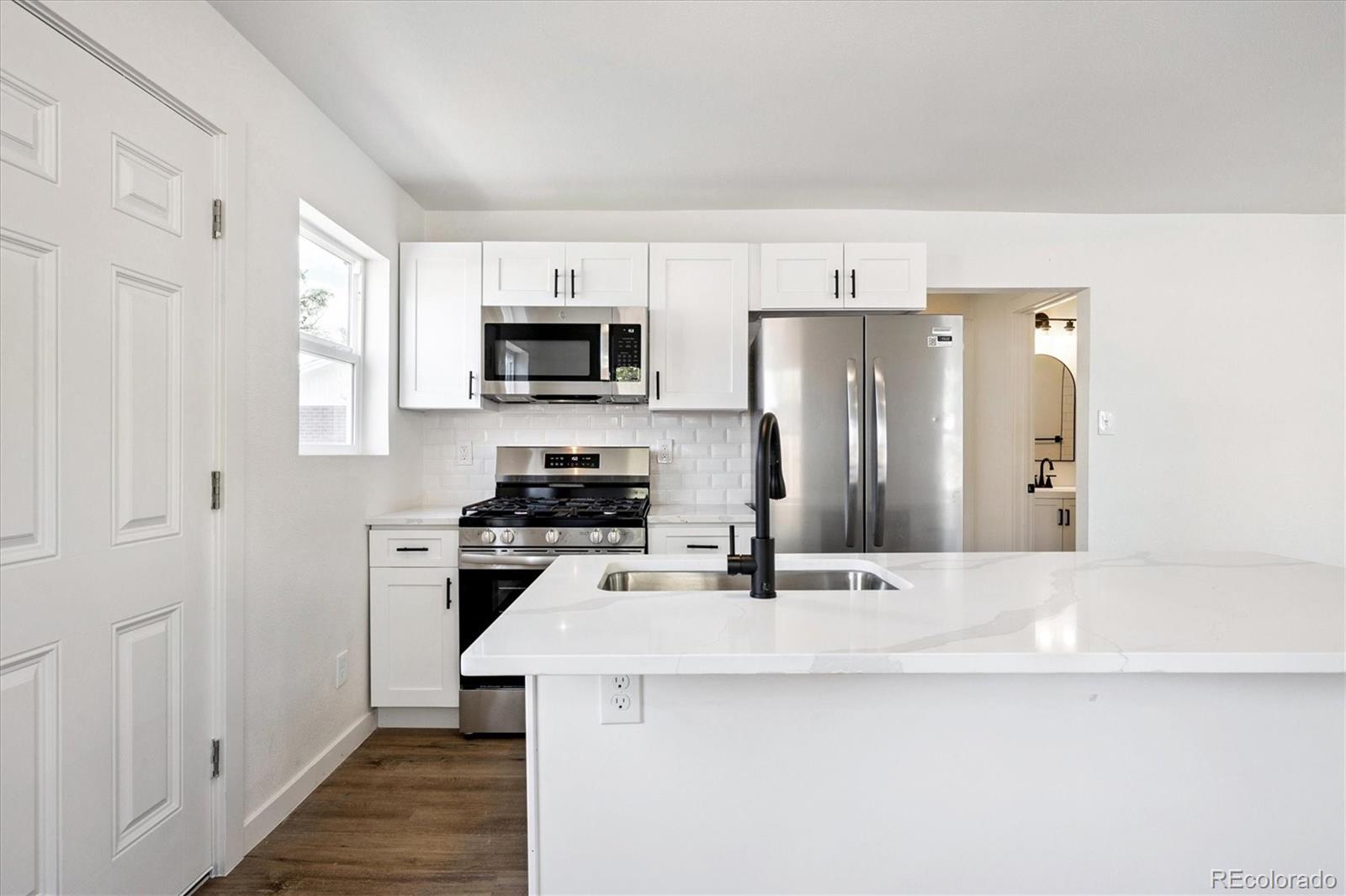 MLS Image #9 for 352 s stuart street,denver, Colorado