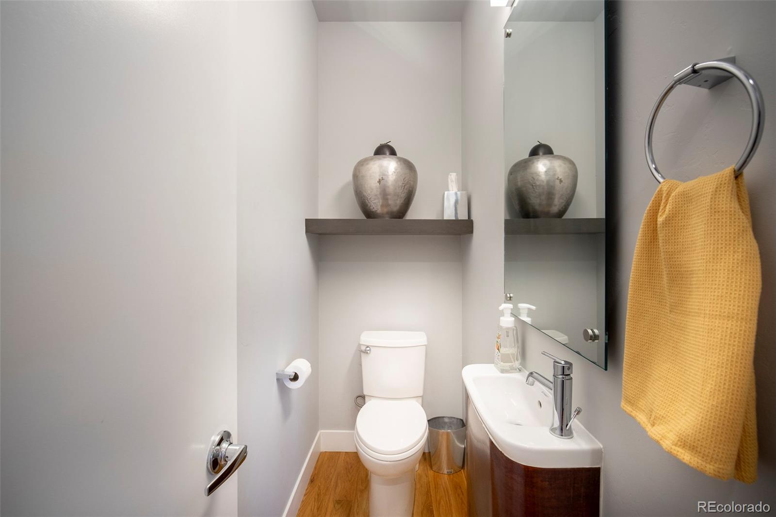 MLS Image #14 for 36  harrison street,denver, Colorado