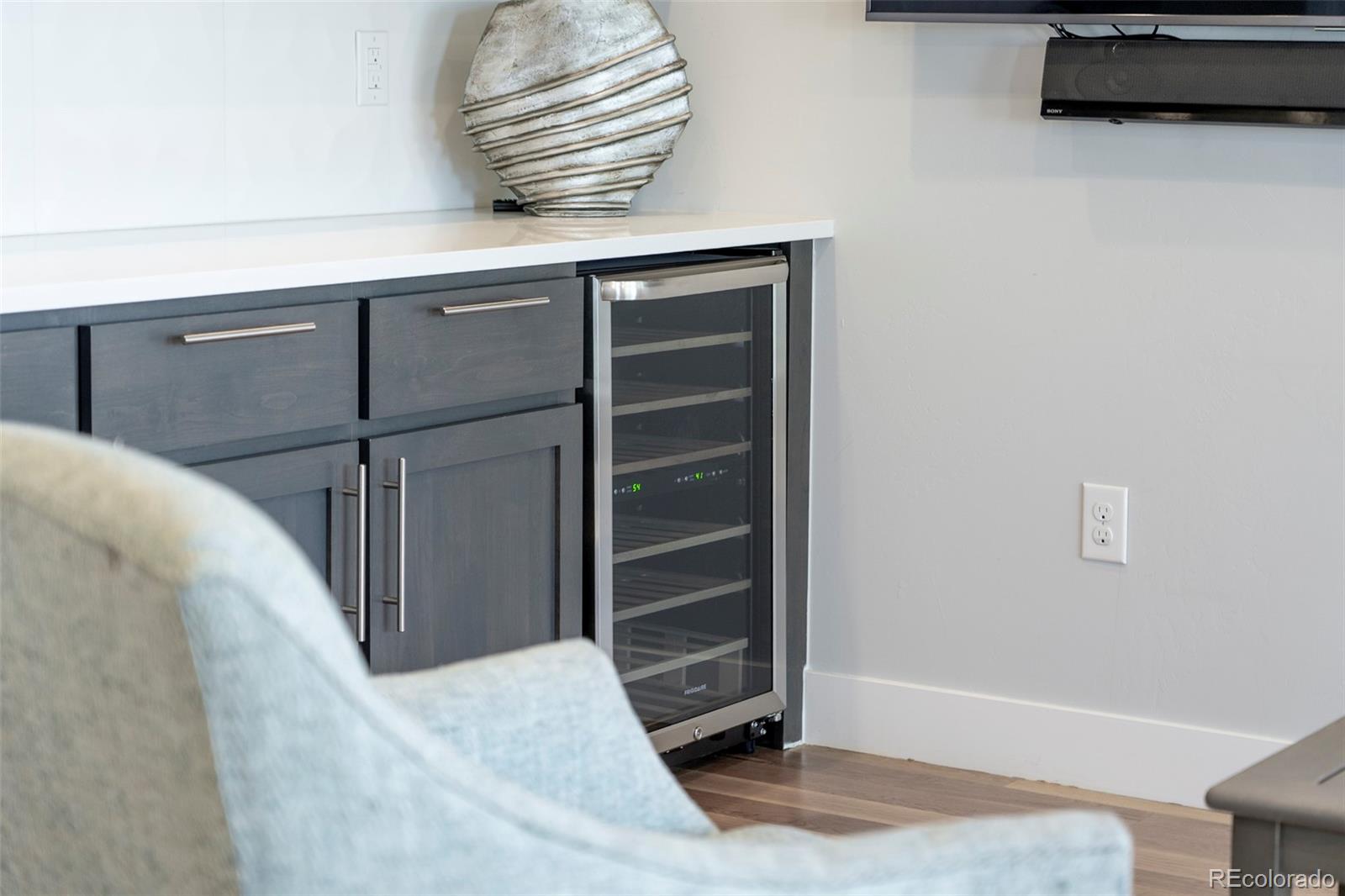 MLS Image #21 for 36  harrison street,denver, Colorado