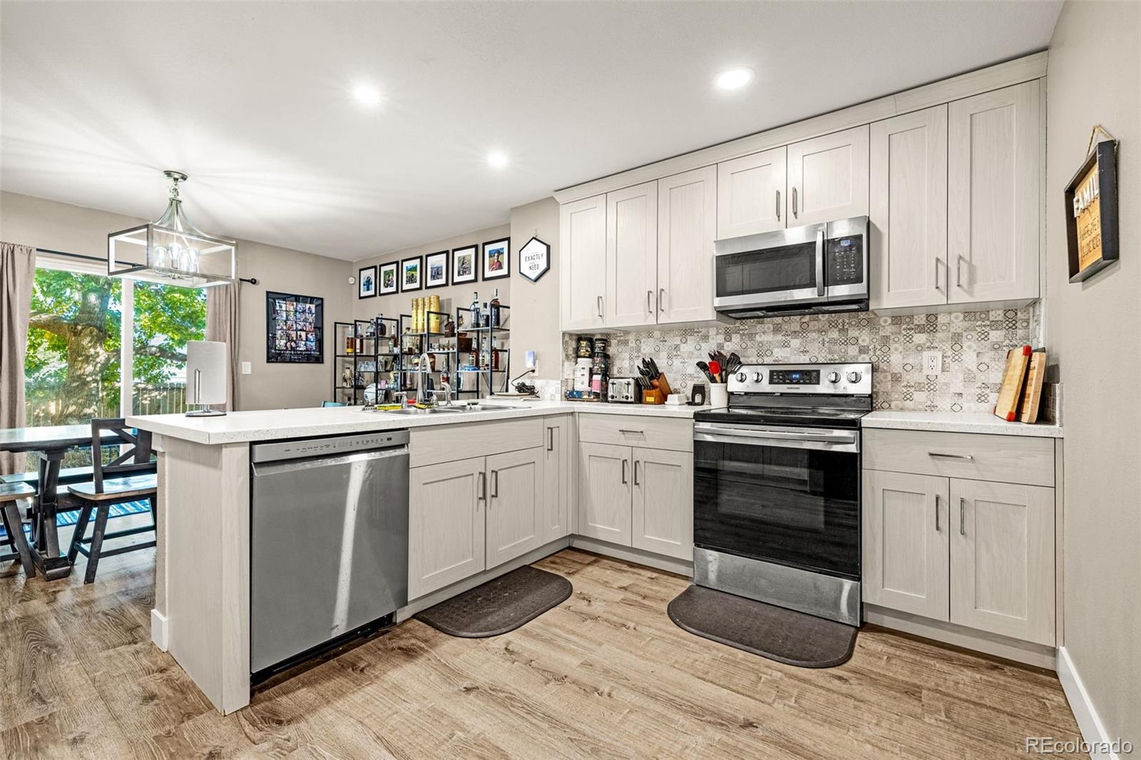 MLS Image #12 for 2031  hibbard lane,fountain, Colorado