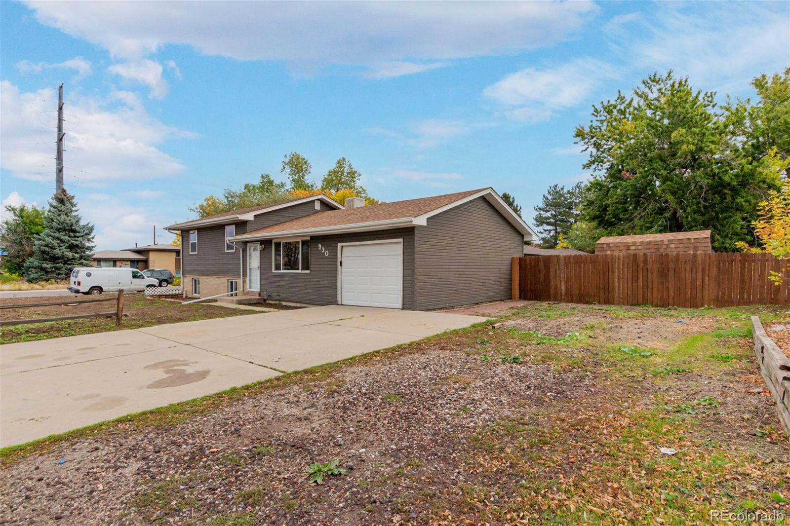 MLS Image #1 for 930  oak street,lakewood, Colorado