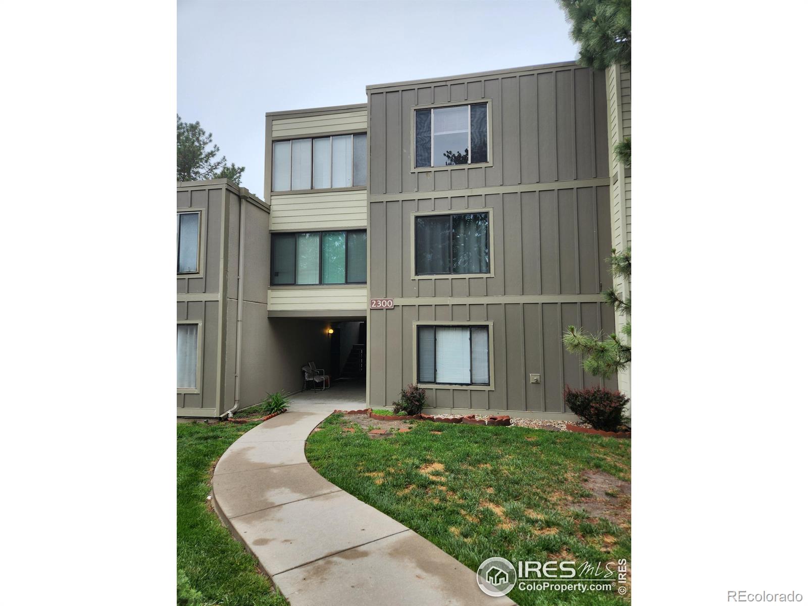 MLS Image #0 for 2525 s dayton way,denver, Colorado