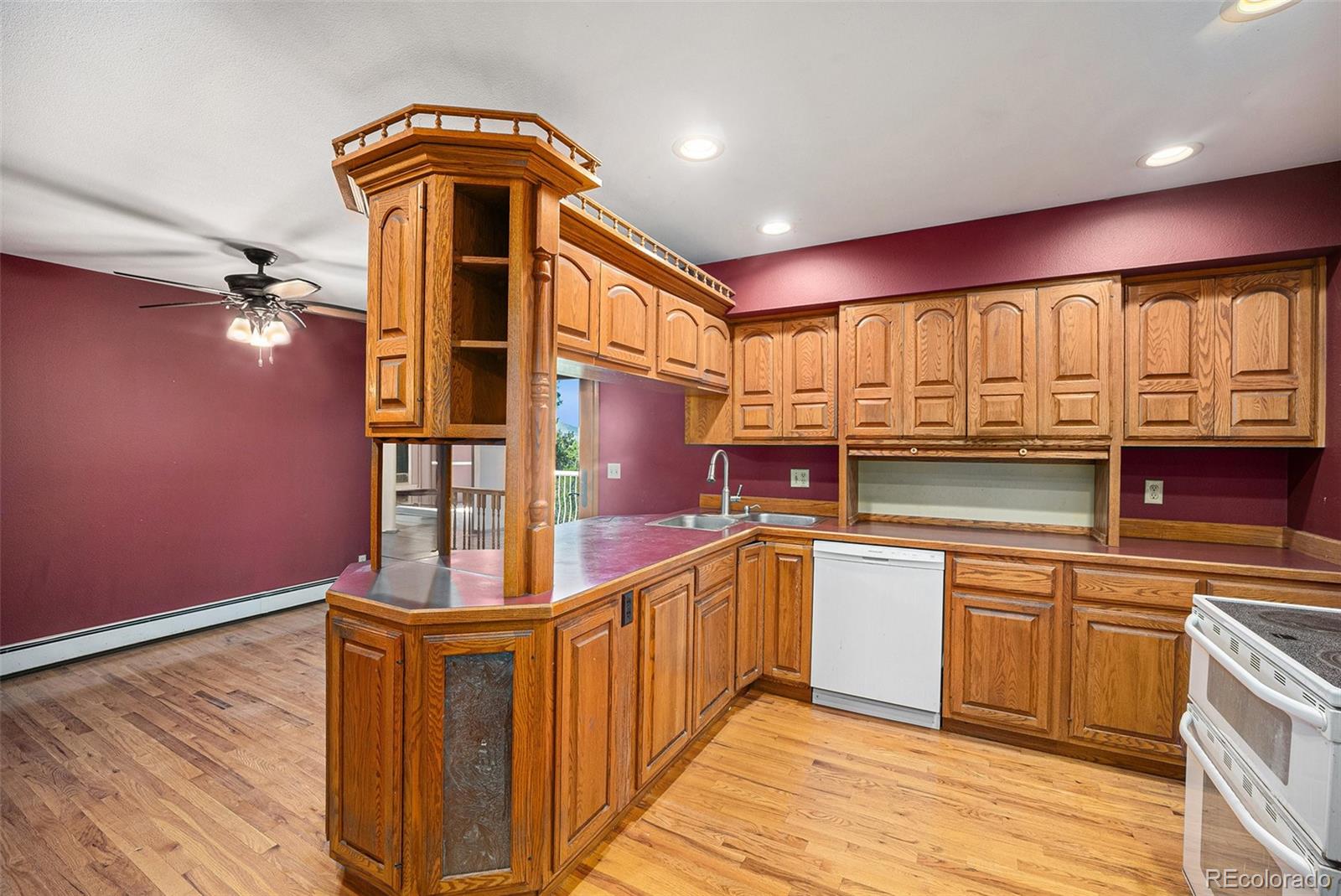 MLS Image #4 for 11813 w 17th avenue,lakewood, Colorado