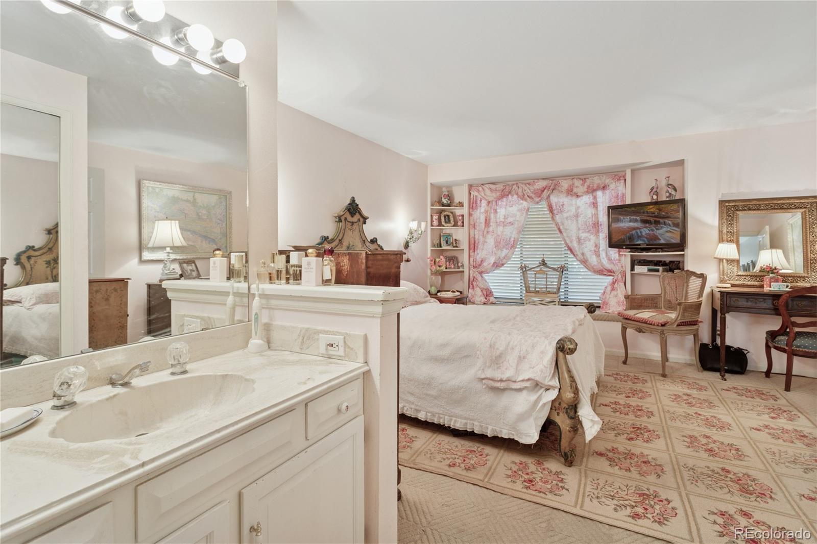 MLS Image #20 for 6121 s forest court,centennial, Colorado