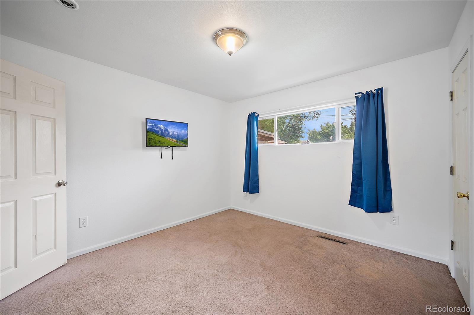 MLS Image #11 for 105  larch drive,colorado springs, Colorado