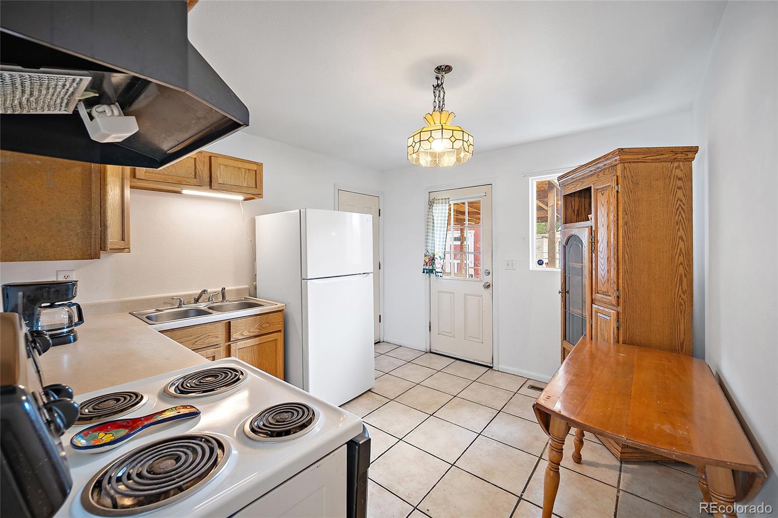 MLS Image #4 for 105  larch drive,colorado springs, Colorado