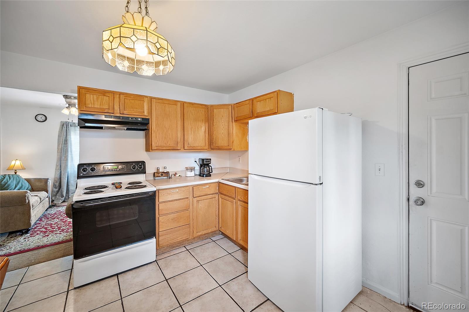 MLS Image #5 for 105  larch drive,colorado springs, Colorado