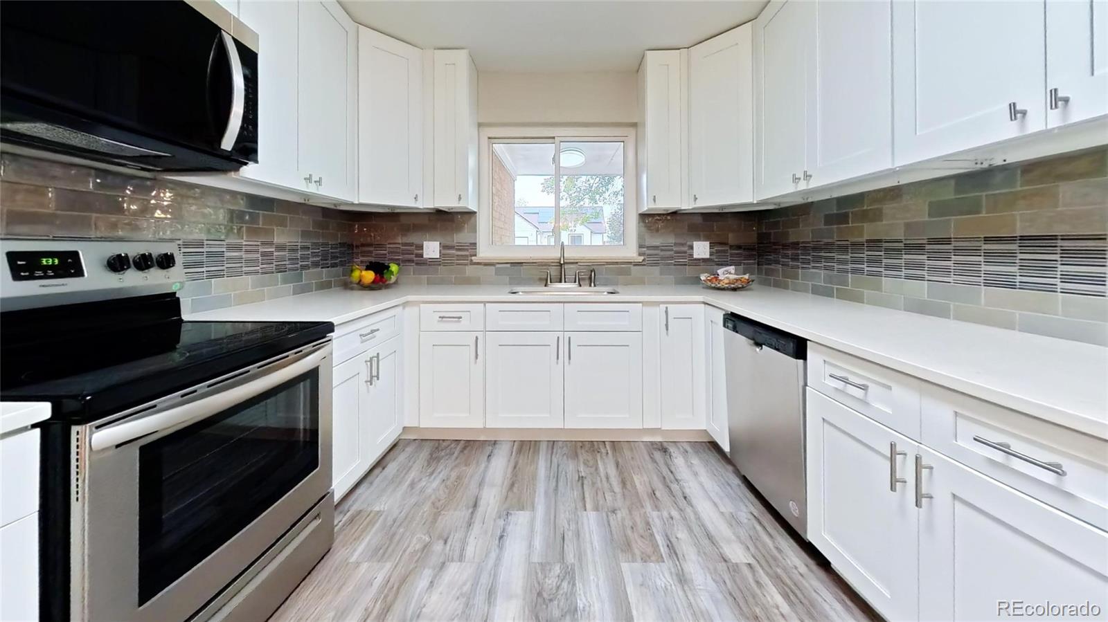 MLS Image #2 for 3097  cimarron street,aurora, Colorado