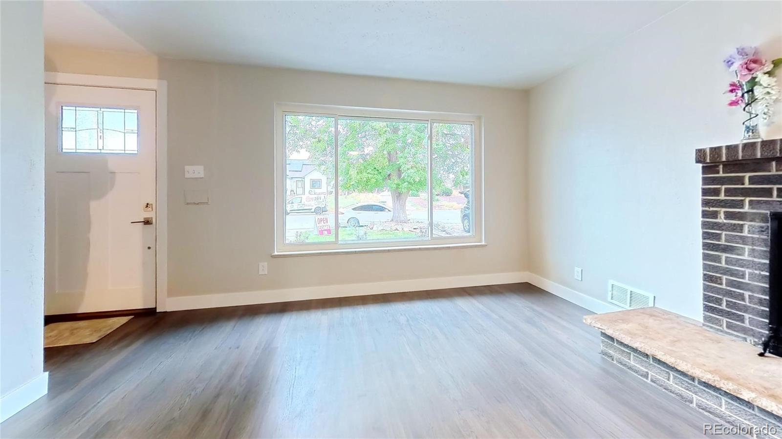 MLS Image #4 for 3097  cimarron street,aurora, Colorado
