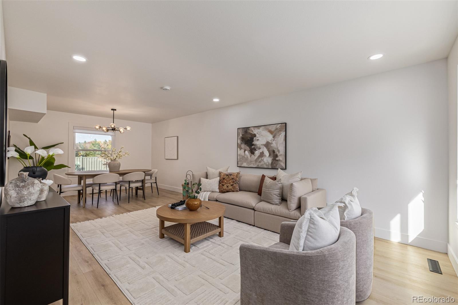 MLS Image #3 for 6703 s locust court,centennial, Colorado