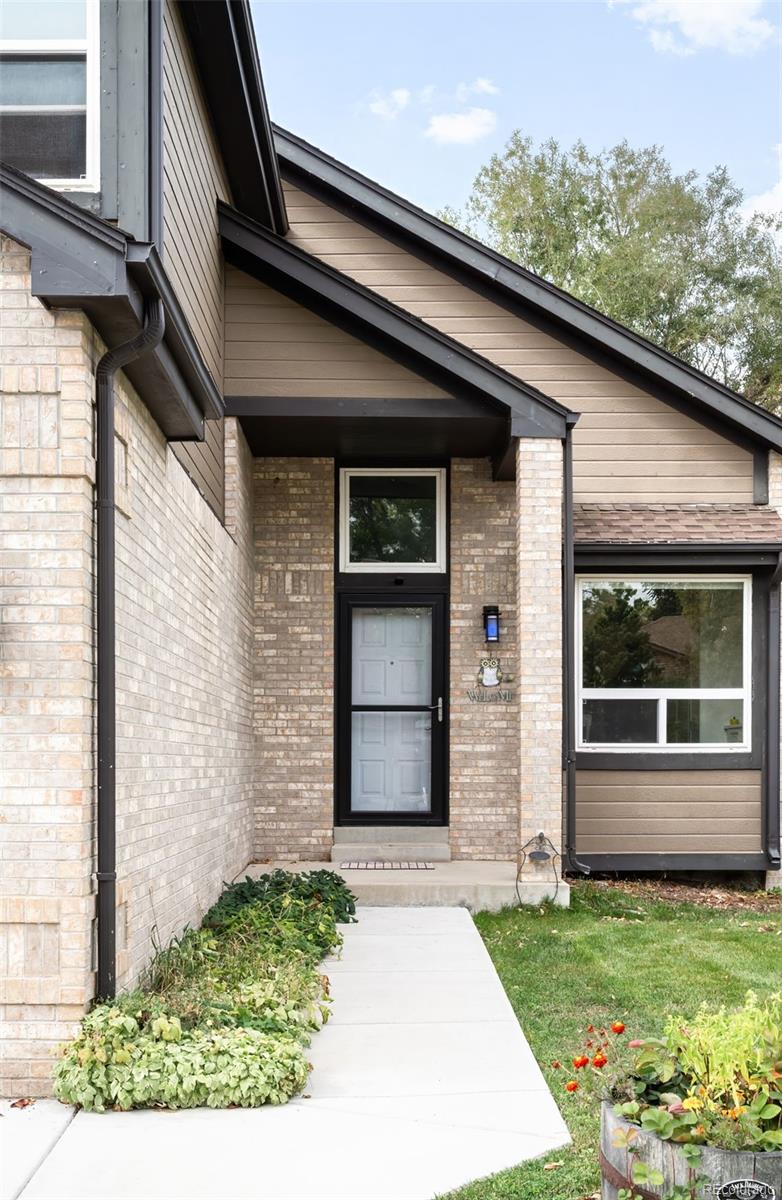 MLS Image #2 for 6003  yank court,arvada, Colorado
