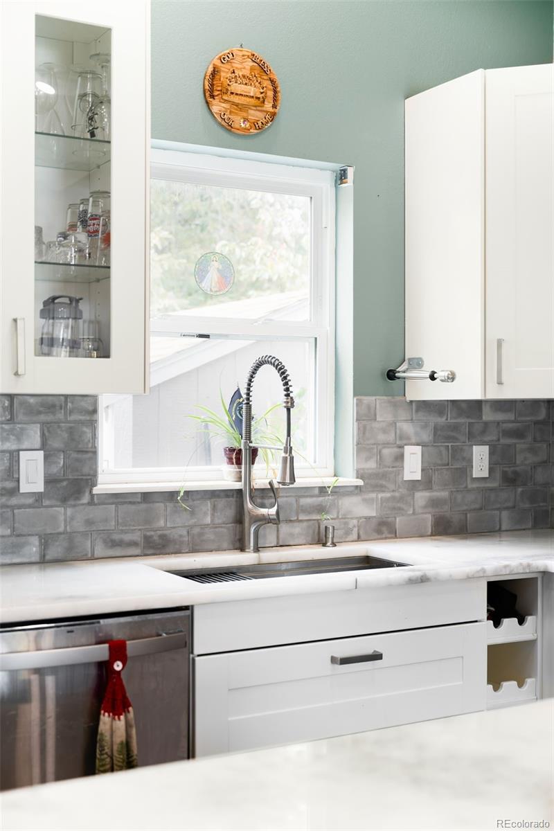 MLS Image #9 for 6003  yank court,arvada, Colorado